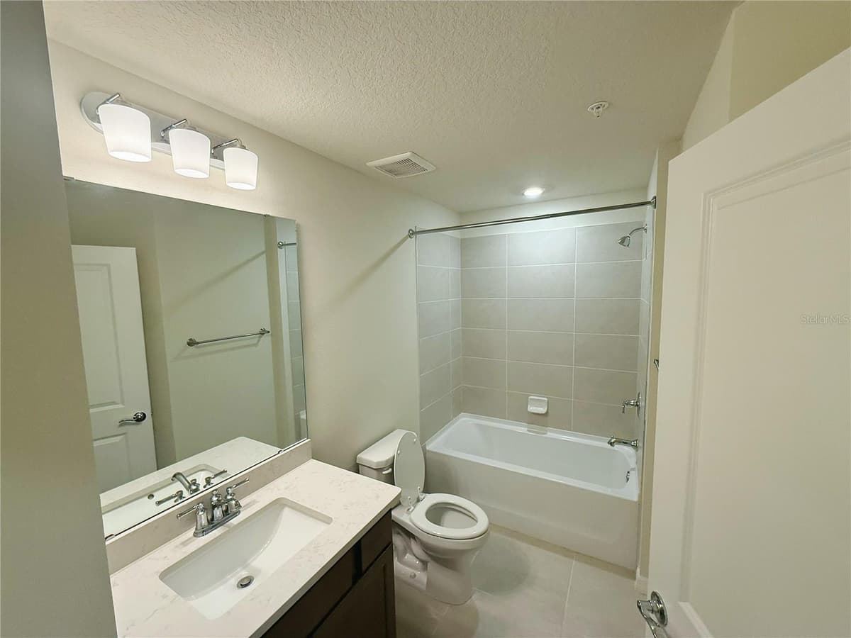 393 MEADOWLAND POINT — photo 17 of 30
