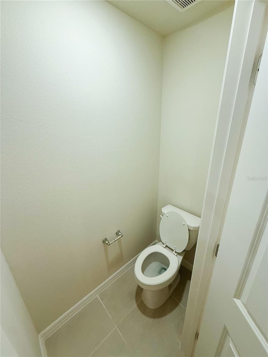 393 MEADOWLAND POINT — photo 21 of 30