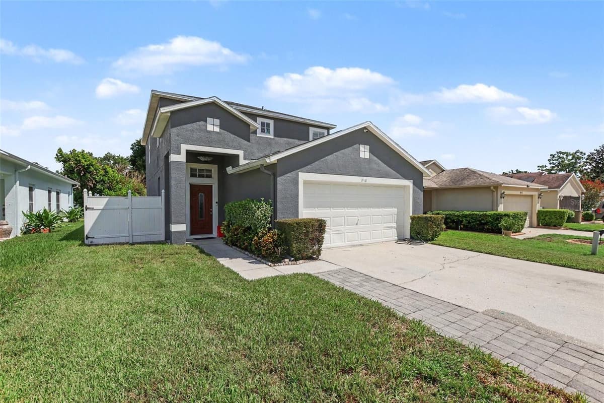 8910 BRIDGEFORD OAKS DRIVE — photo 4 of 26