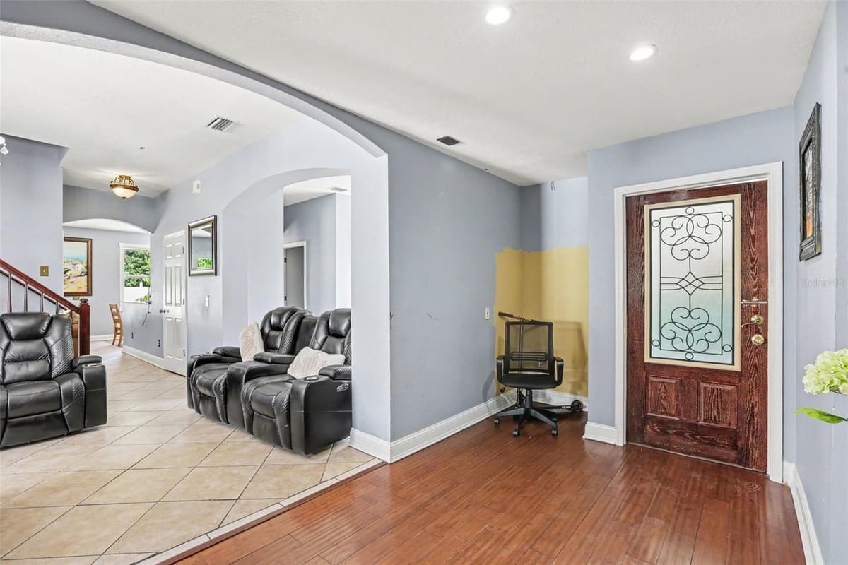 8910 BRIDGEFORD OAKS DRIVE — photo 5 of 26