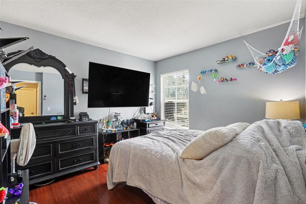 8910 BRIDGEFORD OAKS DRIVE — photo 19 of 26