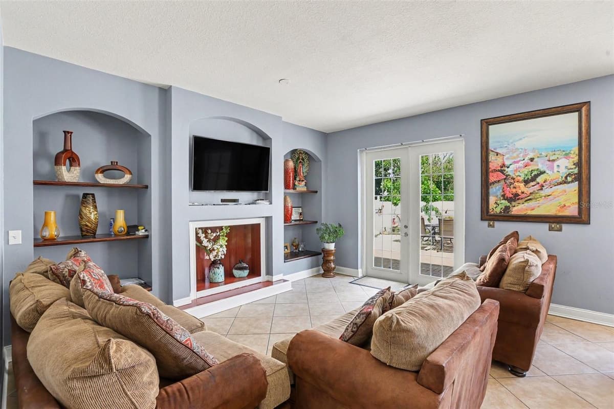8910 BRIDGEFORD OAKS DRIVE — photo 12 of 26