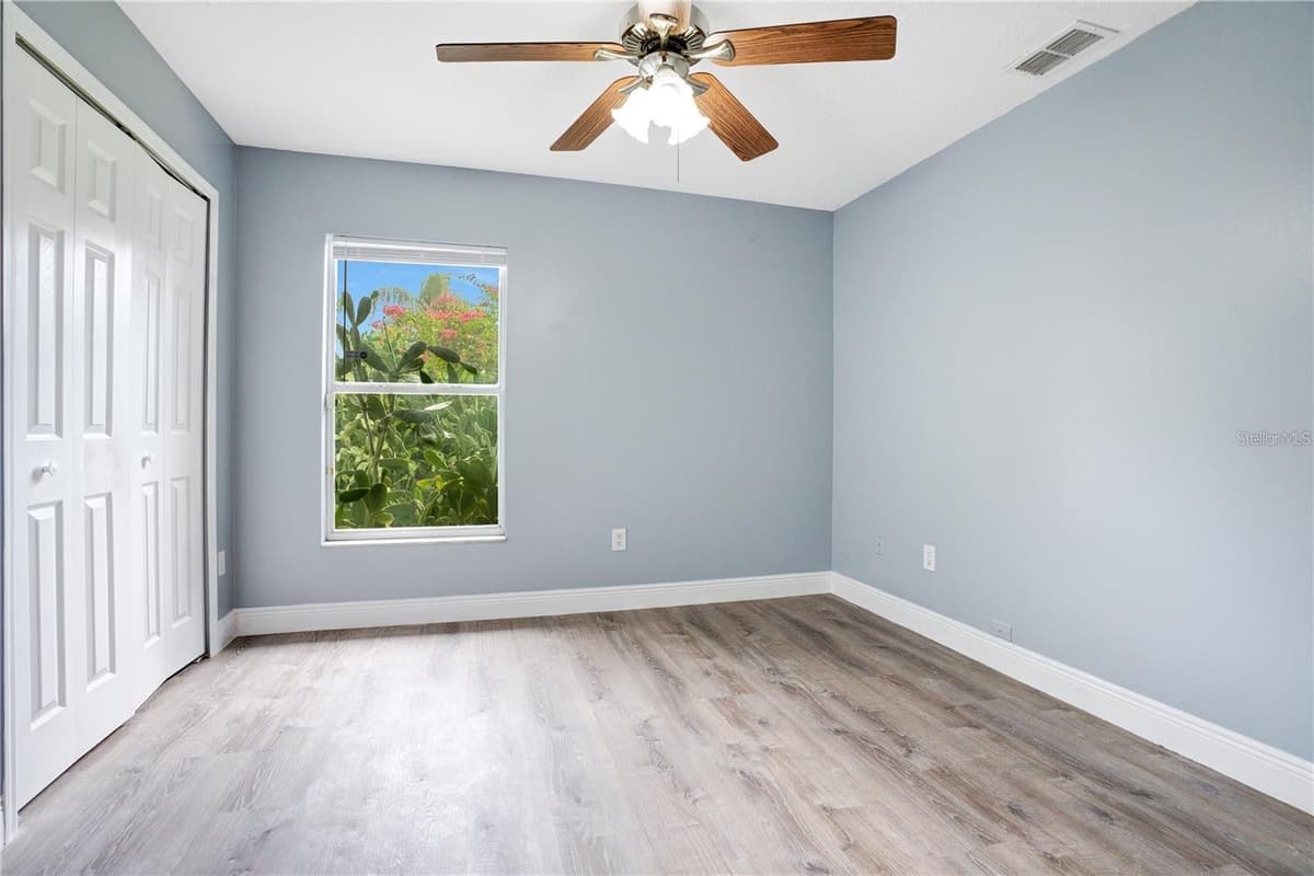 14203 VISTA DEL LAGO BOULEVARD — photo 20 of 31