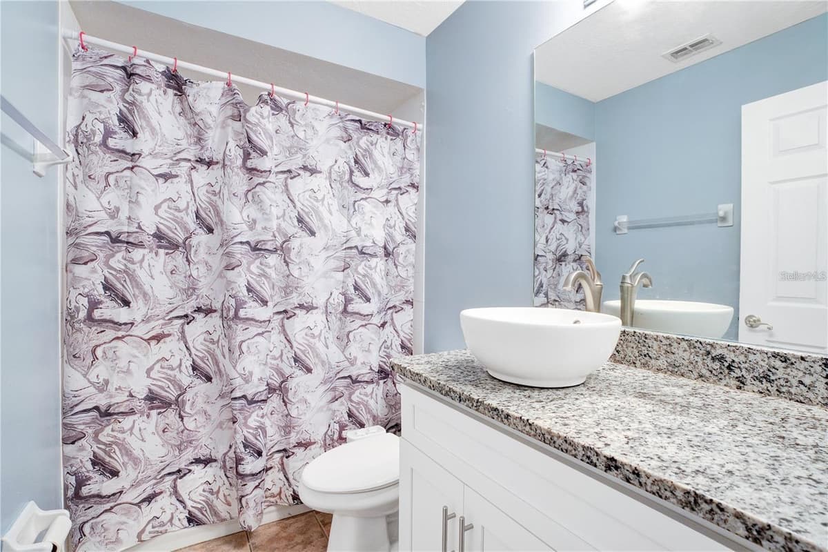 14203 VISTA DEL LAGO BOULEVARD — photo 18 of 31