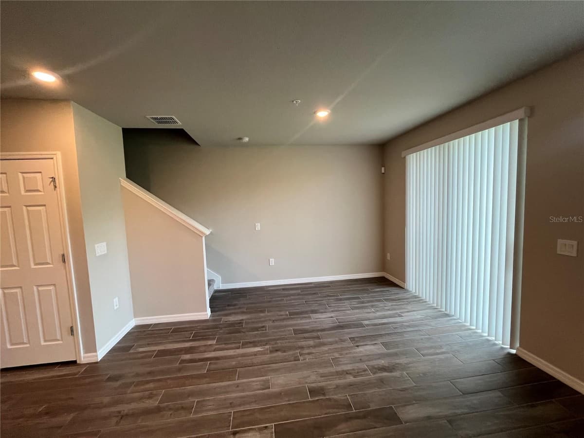 2443 SWEET VIBURNUM WAY — photo 9 of 31