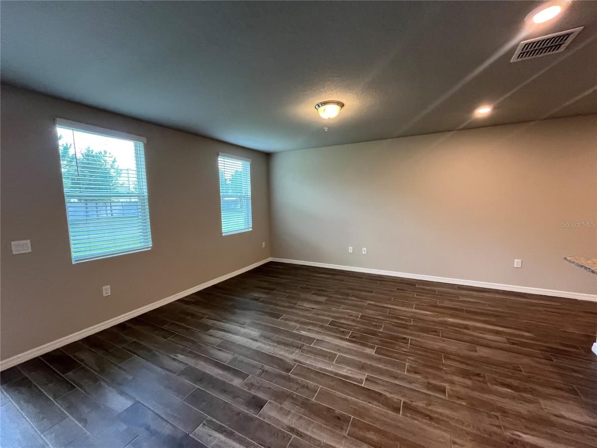 2443 SWEET VIBURNUM WAY — photo 4 of 31