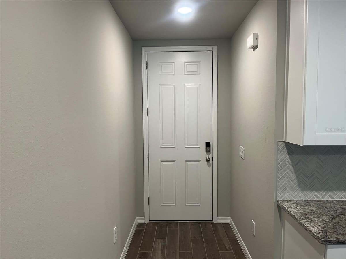 2443 SWEET VIBURNUM WAY — photo 18 of 31