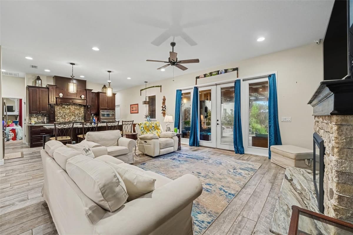 5231 JOE KING ROAD — photo 6 of 51