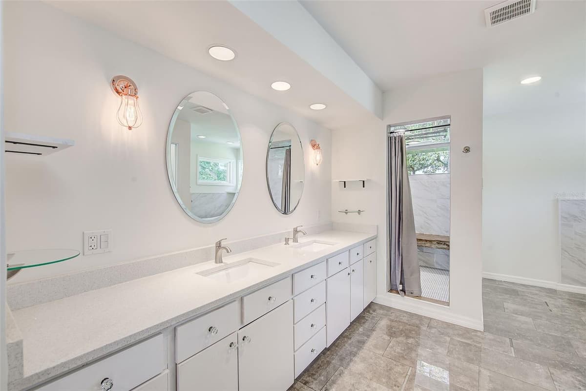 812 WILLOWBRANCH AVENUE — photo 29 of 53