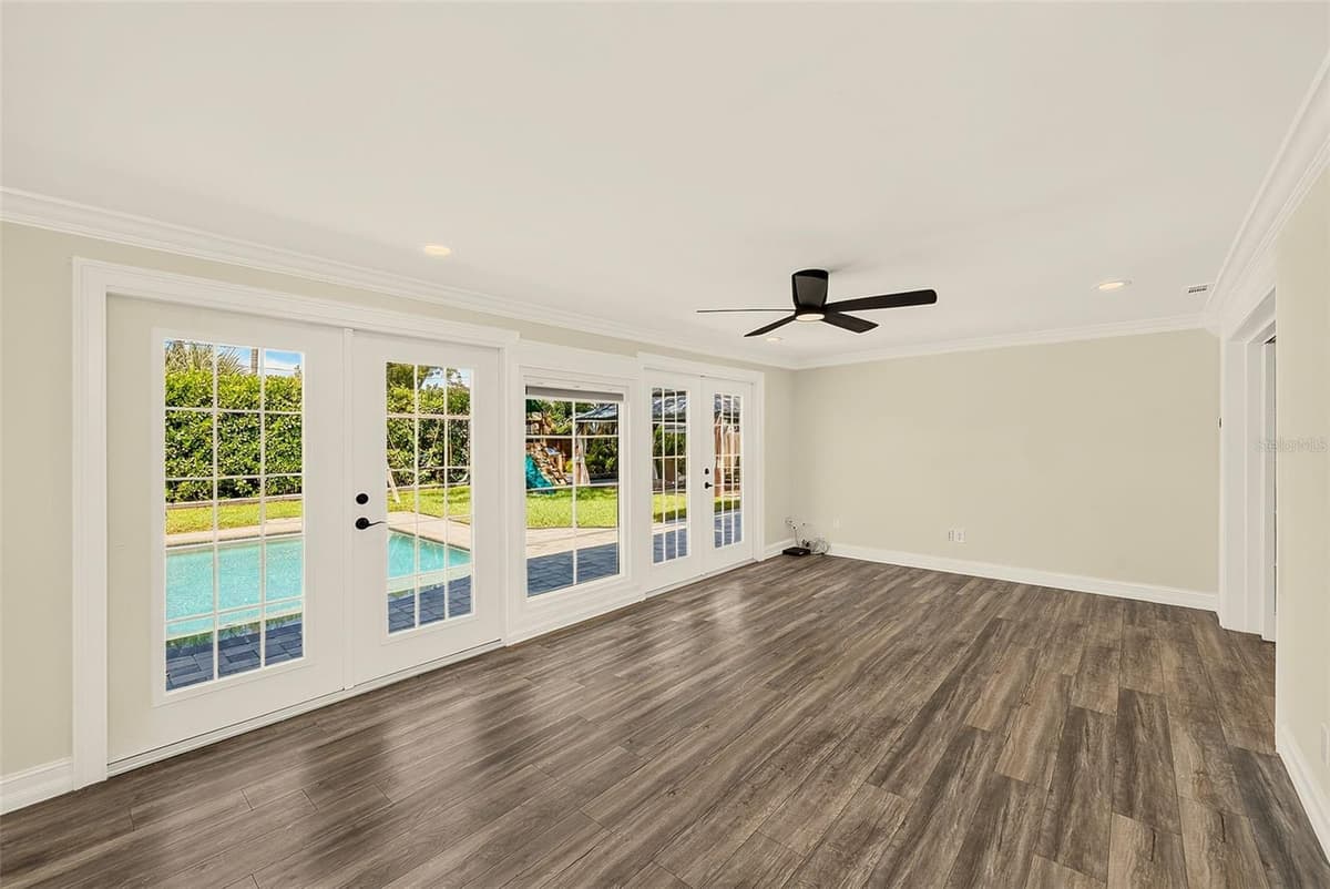 812 WILLOWBRANCH AVENUE — photo 15 of 53