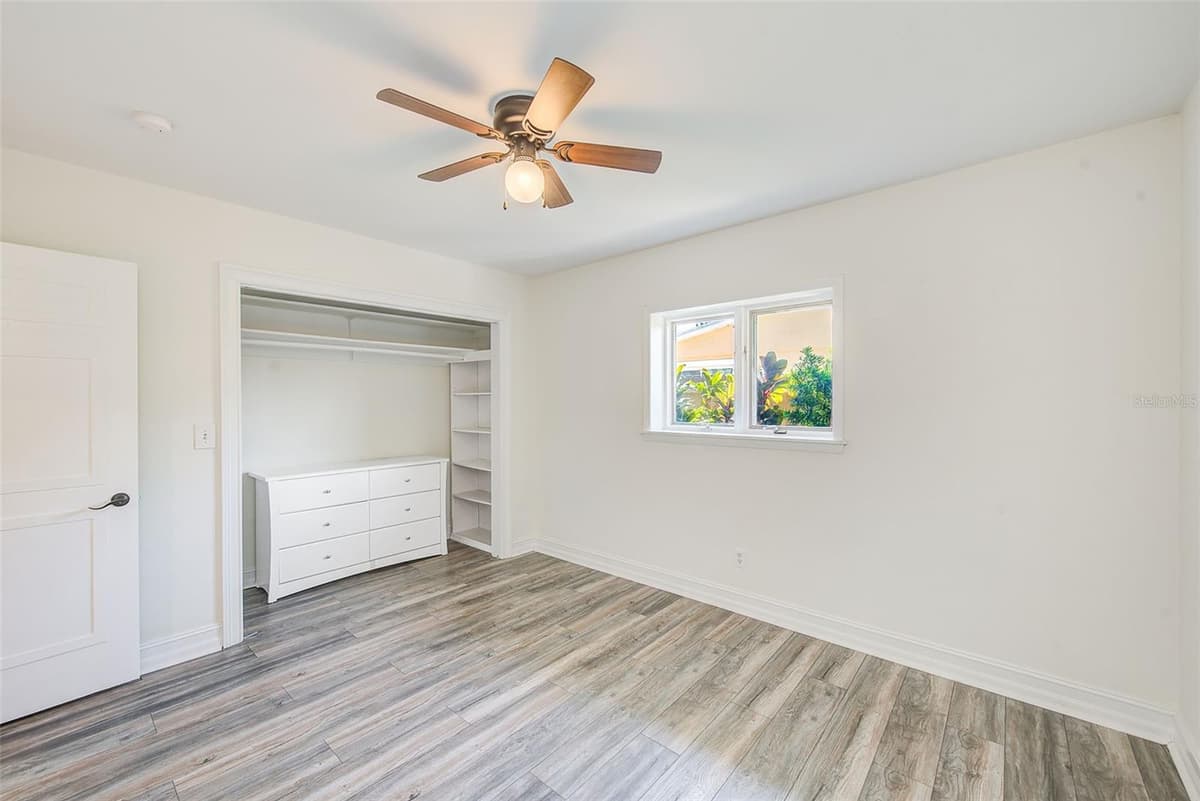 812 WILLOWBRANCH AVENUE — photo 22 of 53