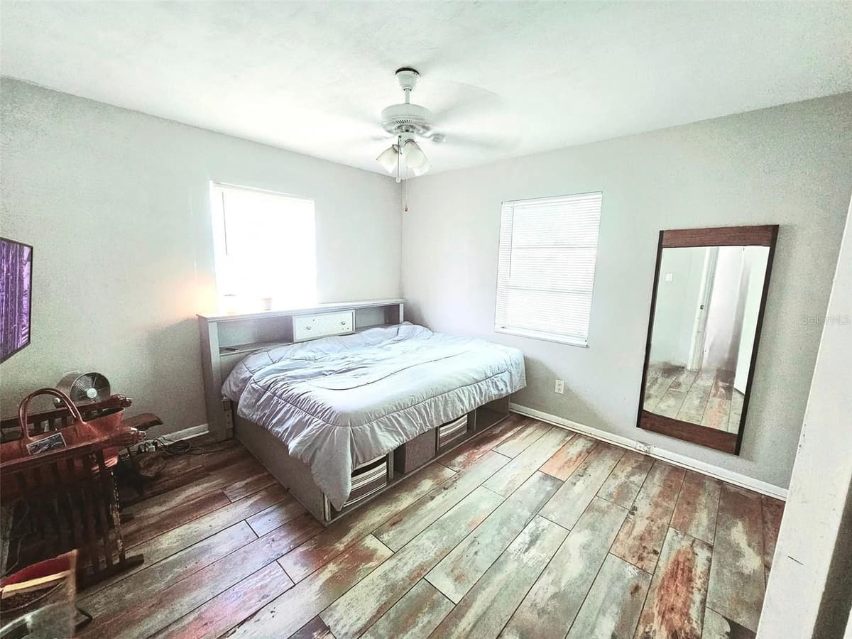 2433 ADAMS AVENUE — photo 6 of 10