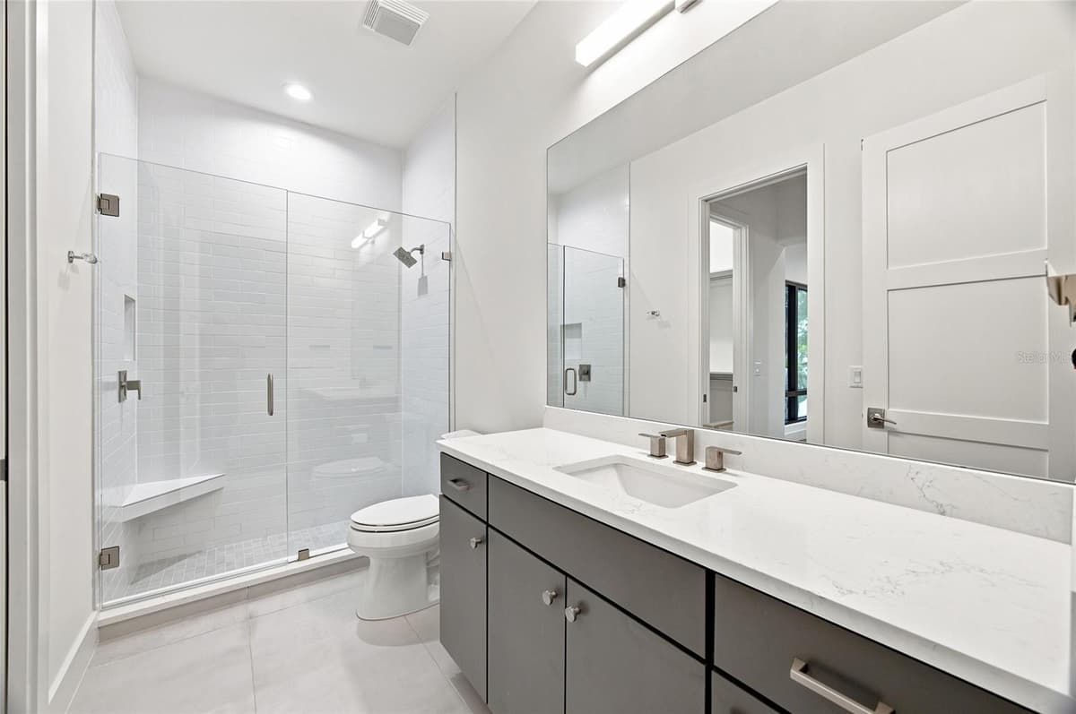 5104 EVELYN DRIVE — photo 31 of 45