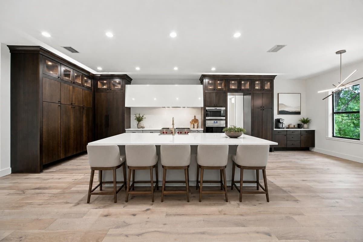 5104 EVELYN DRIVE — photo 8 of 45