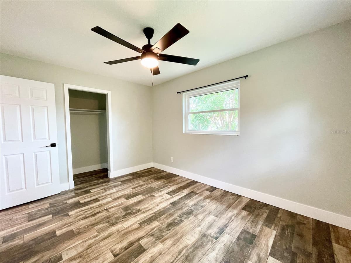 10333 LOUBET STREET — photo 12 of 29