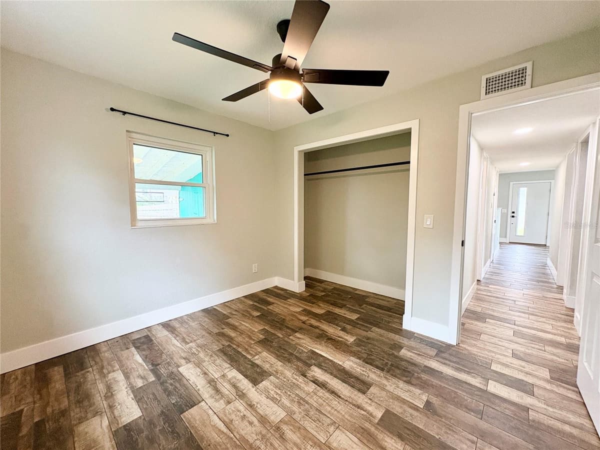 10333 LOUBET STREET — photo 16 of 29