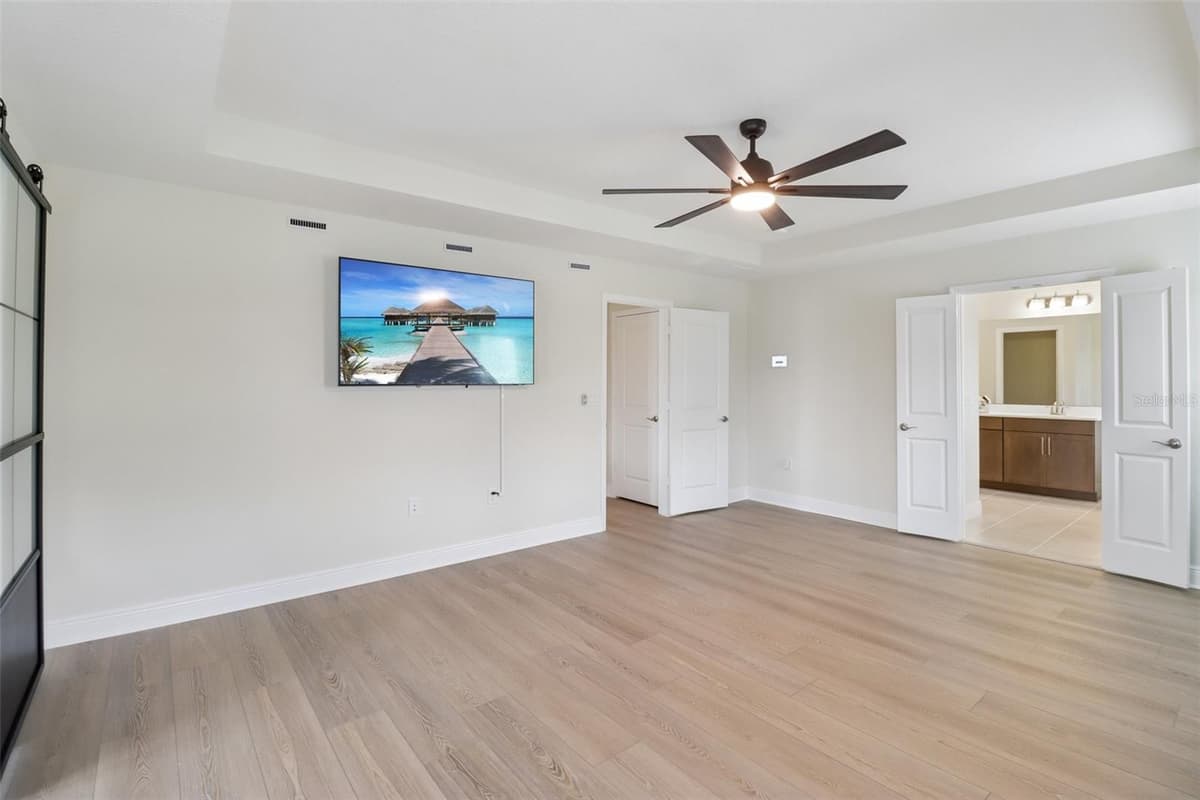 2985 WATER CLOVER COURT — photo 15 of 37