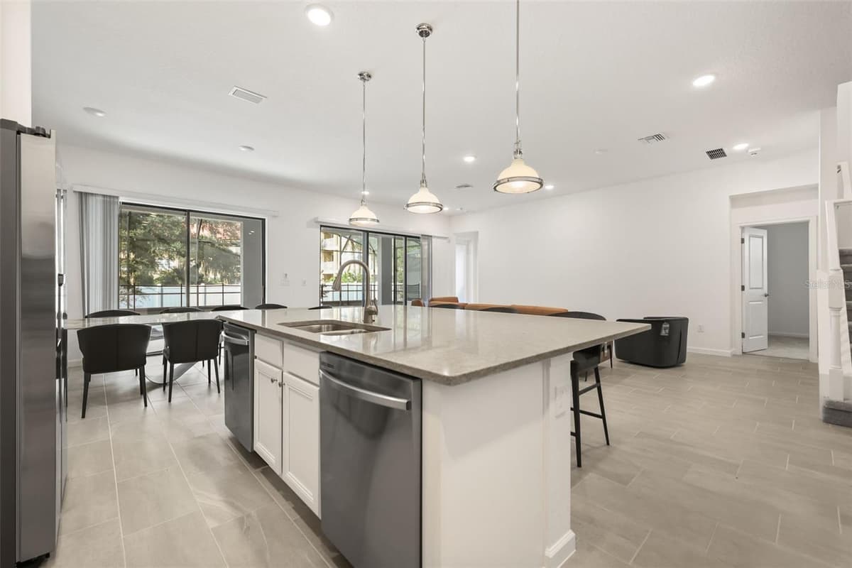 5821 HIGH SEAS DRIVE — photo 9 of 50