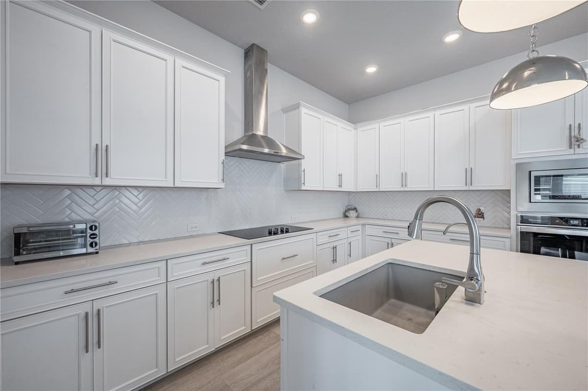 2400 EZZELL COURT — photo 6 of 49
