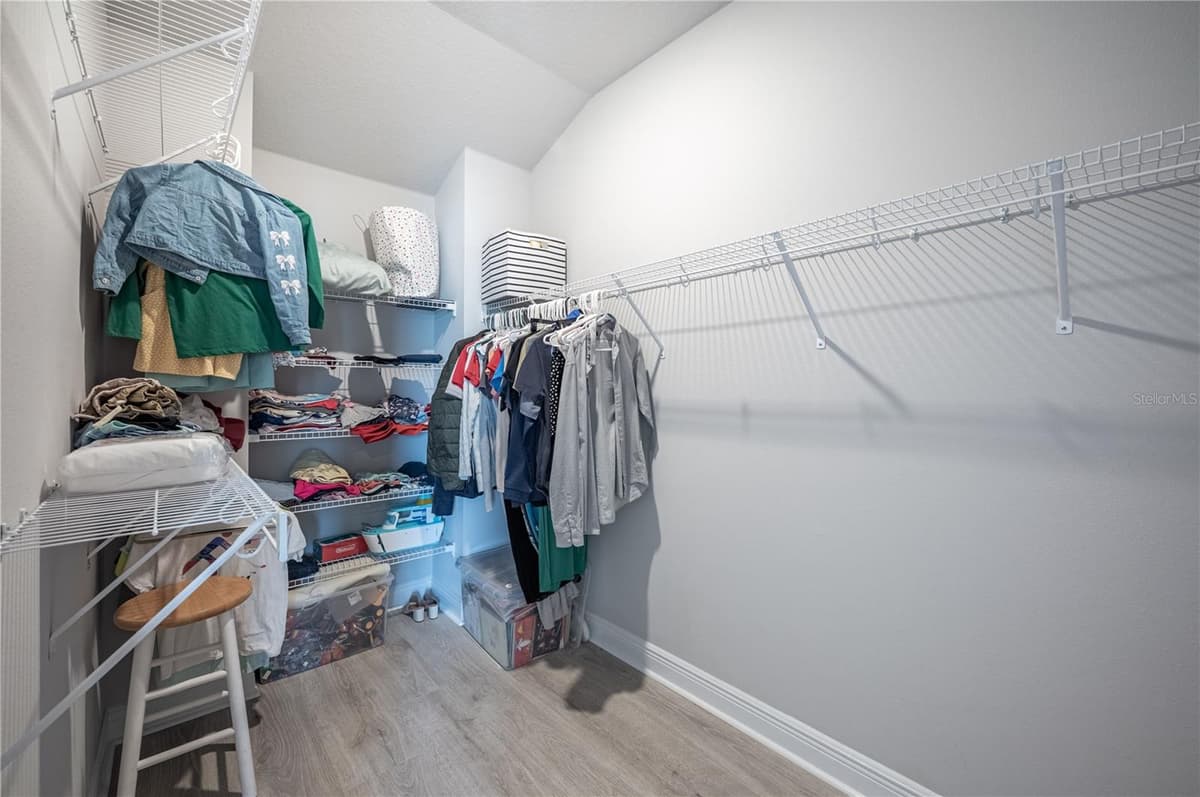 2400 EZZELL COURT — photo 21 of 49