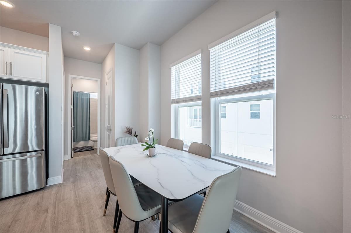 2400 EZZELL COURT — photo 12 of 49