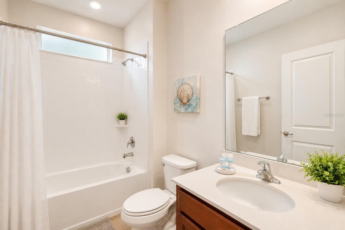 250 BALLO DRIVE — photo 11 of 33