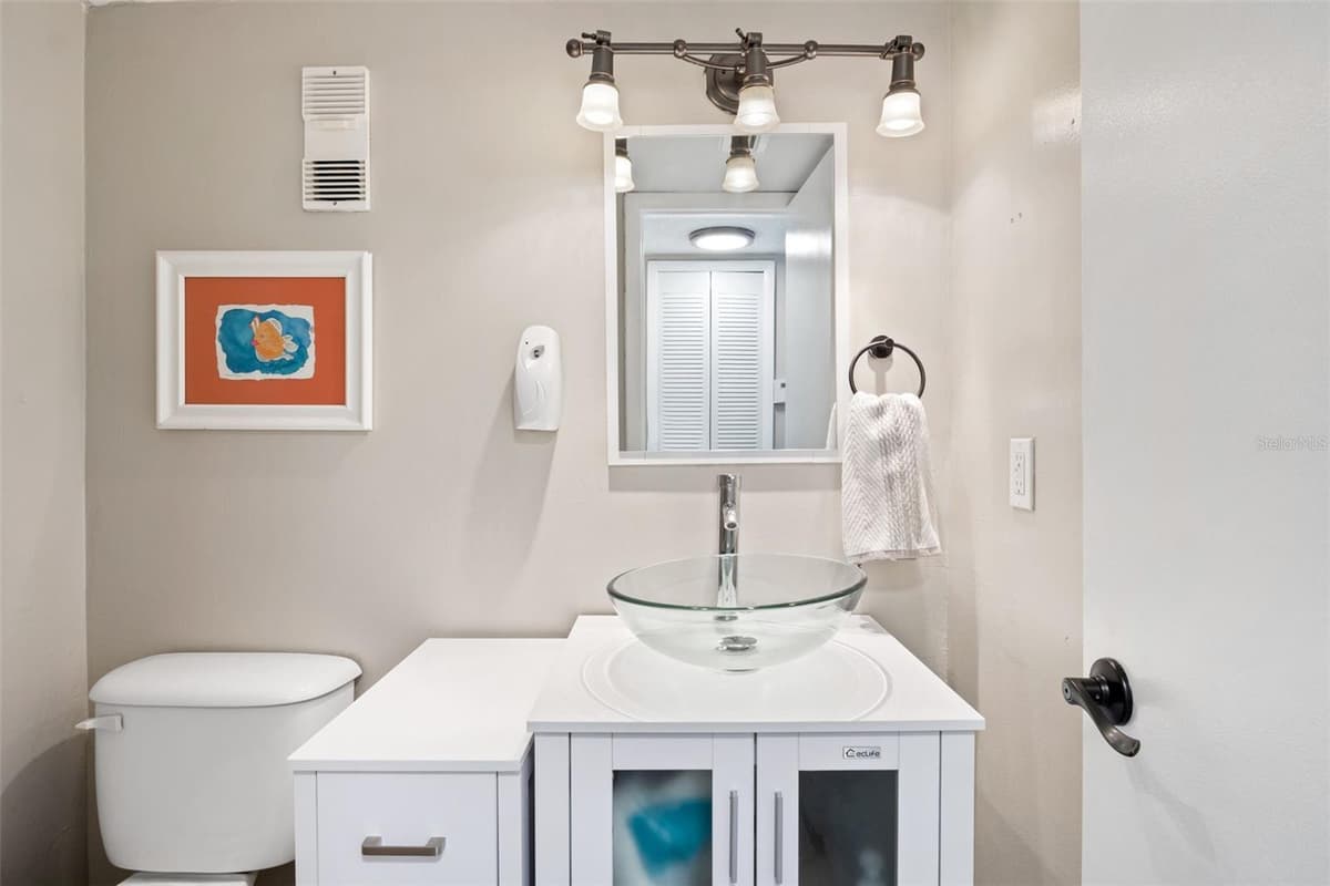 6305 MORNINGMIST COURT — photo 24 of 40