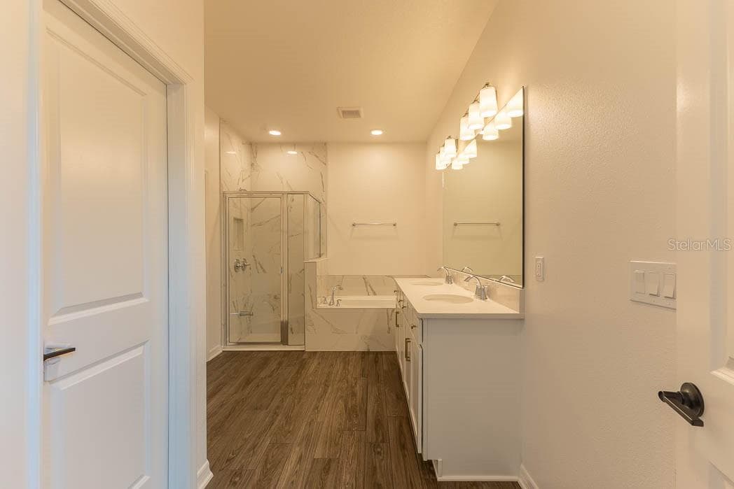 5675 GREEN ARROW PLACE — photo 23 of 49
