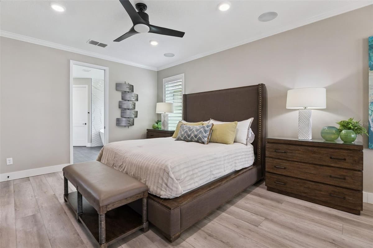 433 BLUE CYPRESS DRIVE — photo 10 of 61