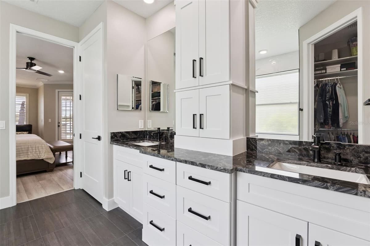 433 BLUE CYPRESS DRIVE — photo 14 of 61