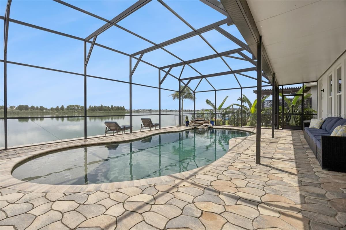 433 BLUE CYPRESS DRIVE — photo 42 of 61