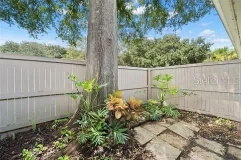 8608 LAKE ISLE DRIVE — photo 10 of 13