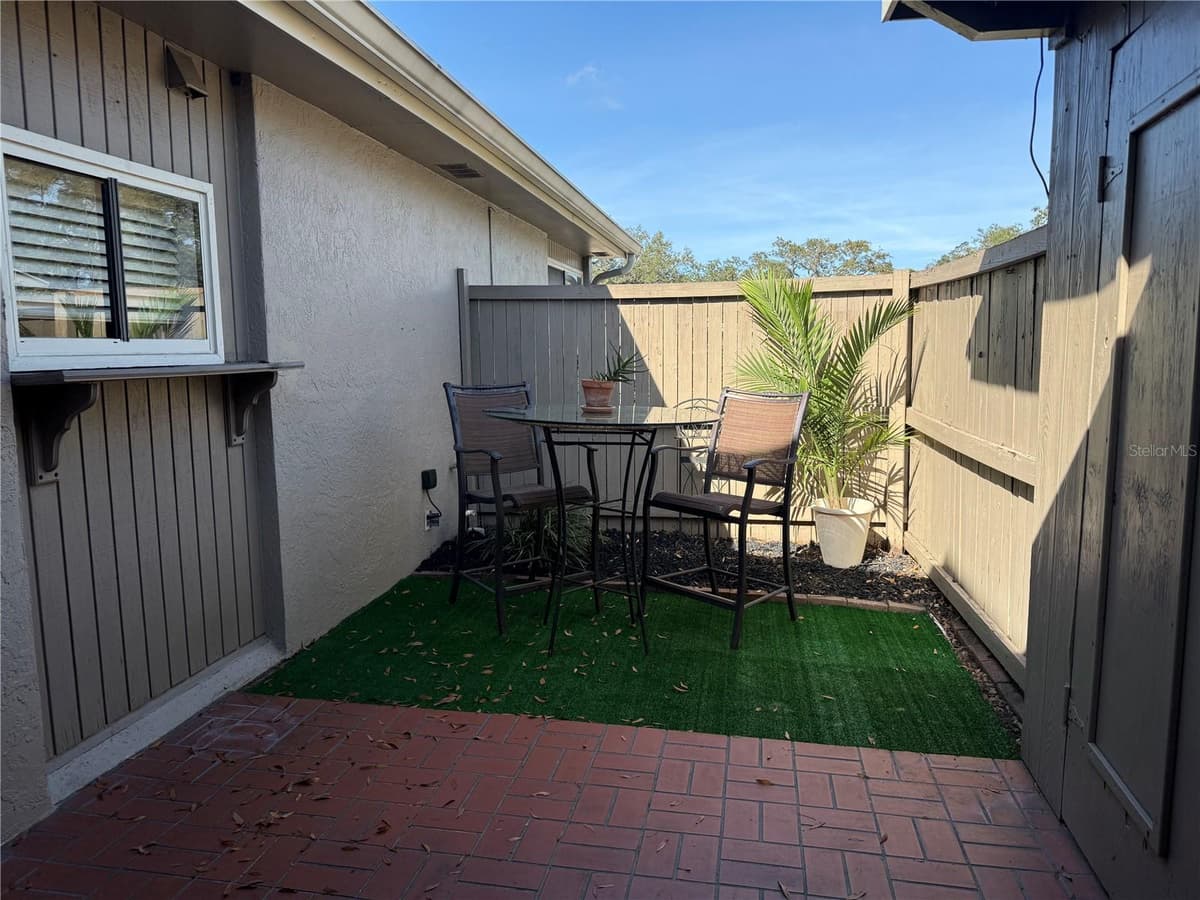 8608 LAKE ISLE DRIVE — photo 11 of 13