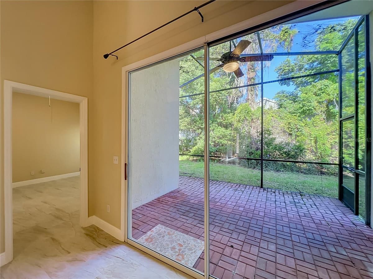 1714 FOX GLEN COURT — photo 35 of 40