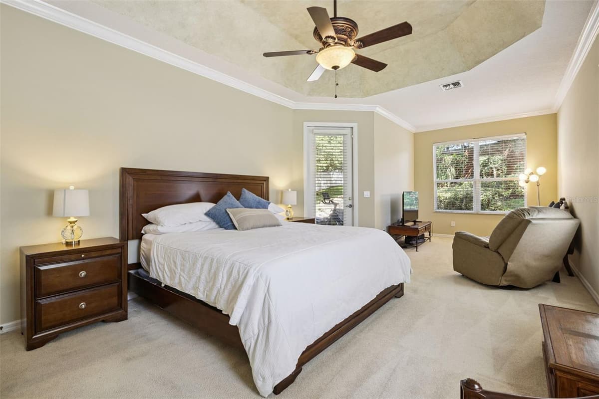 1458 WHITEFRIAR DRIVE — photo 4 of 59