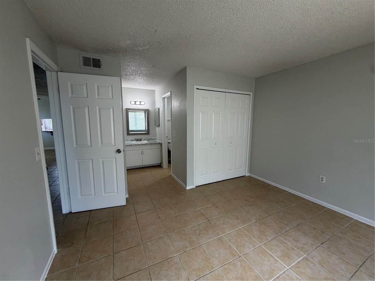 142 CORY LANE — photo 8 of 10