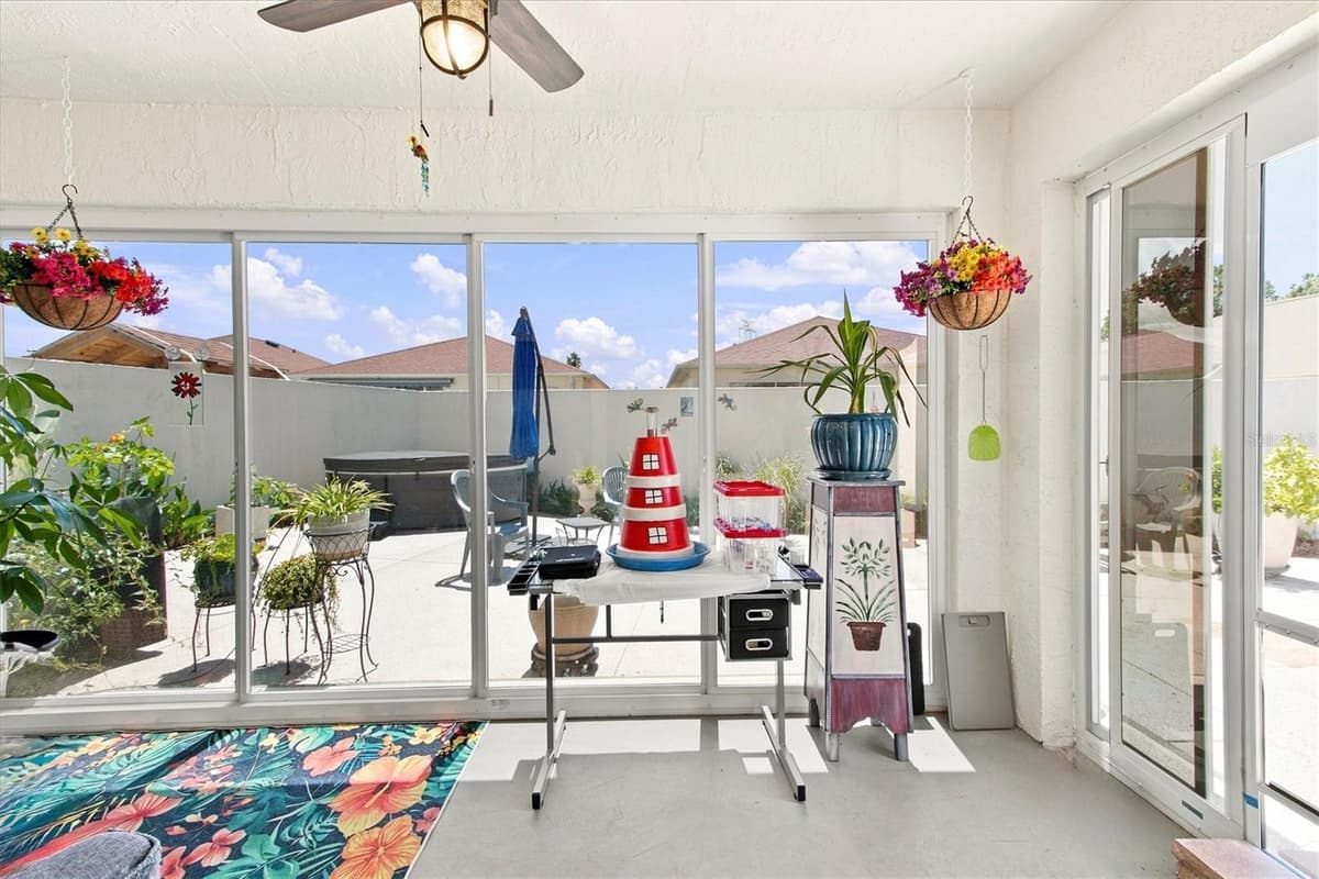 1339 LAJOLLA CIRCLE — photo 18 of 31