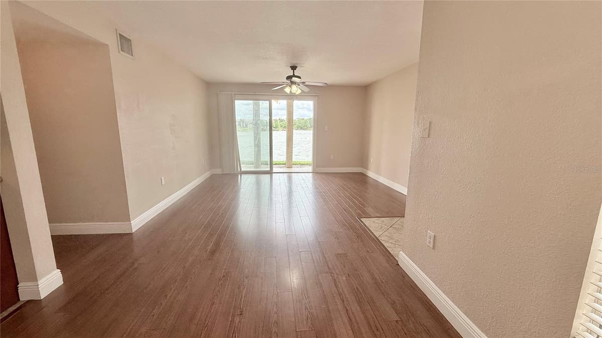 524 ORANGE DRIVE — photo 16 of 27