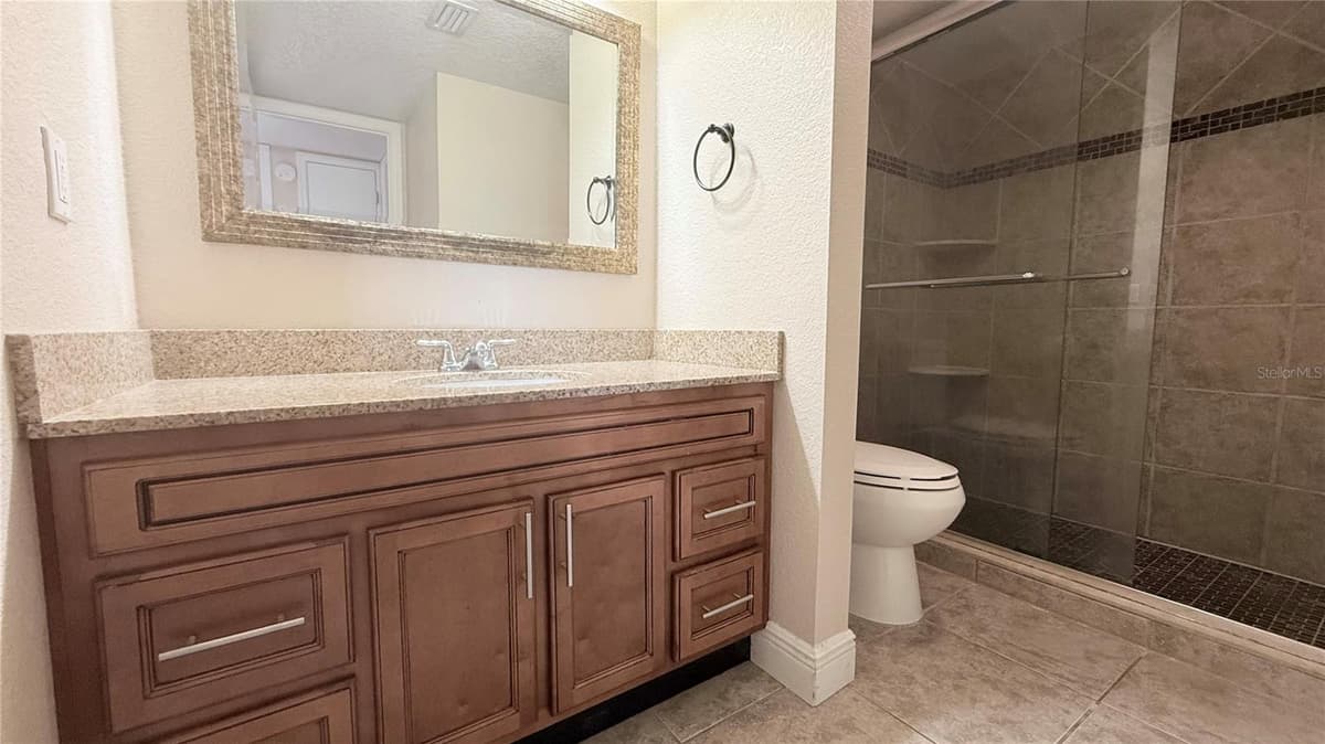524 ORANGE DRIVE — photo 10 of 27