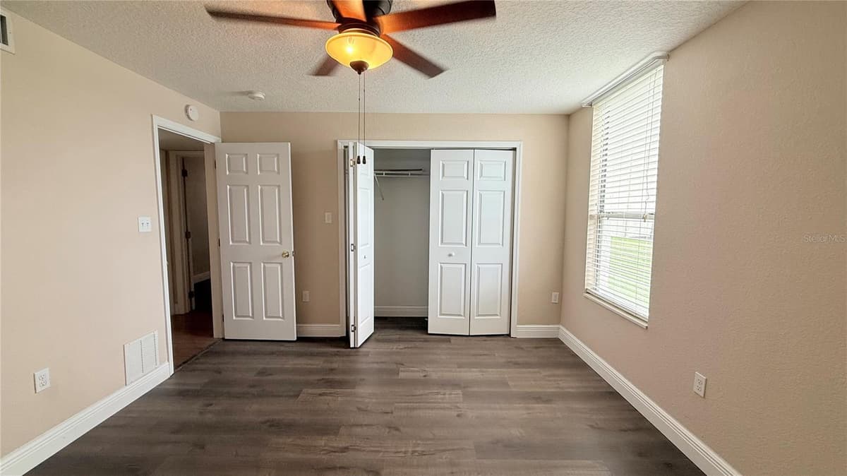 524 ORANGE DRIVE — photo 9 of 27