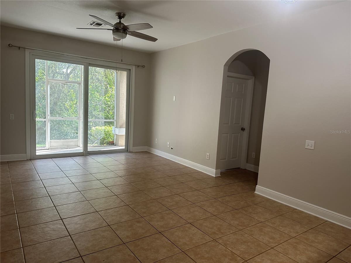 588 BRANTLEY TERRACE WAY — photo 4 of 41