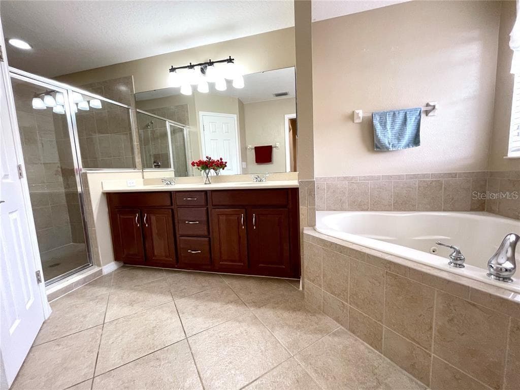 5083 FIORELLA LANE — photo 13 of 25
