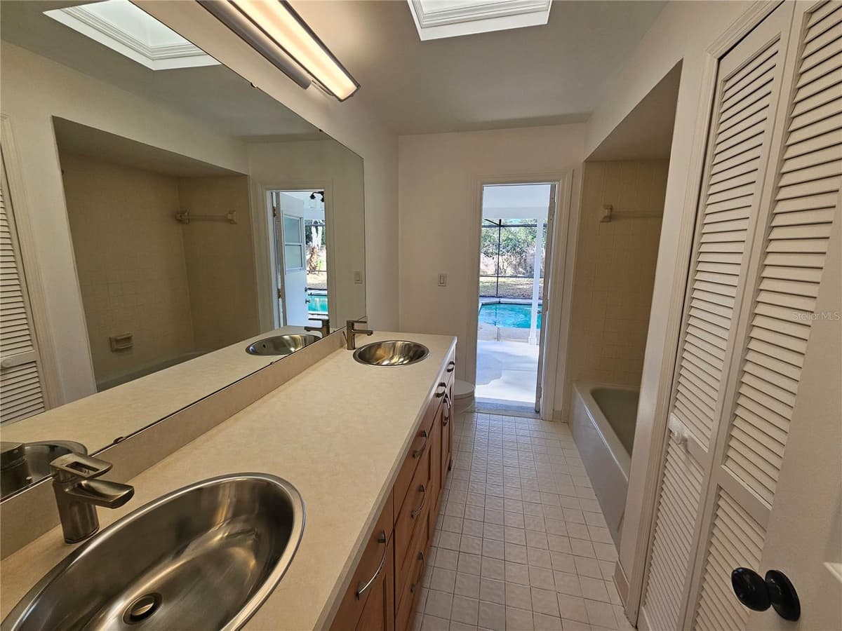 149 SPRING CHASE CIRCLE — photo 17 of 20