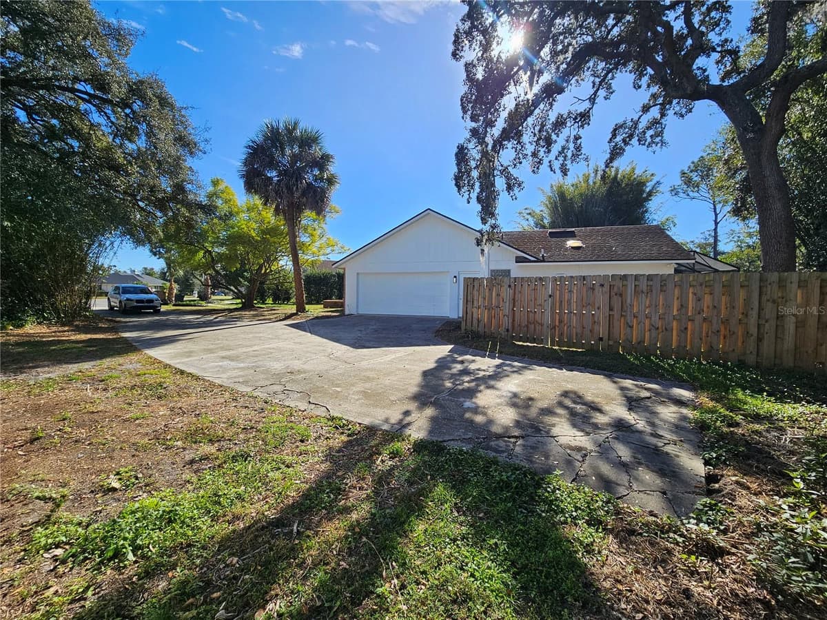 149 SPRING CHASE CIRCLE — photo 3 of 20