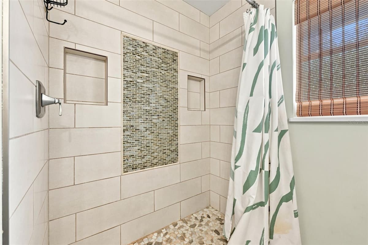 12999 INDIAN ROCKS ROAD — photo 44 of 54
