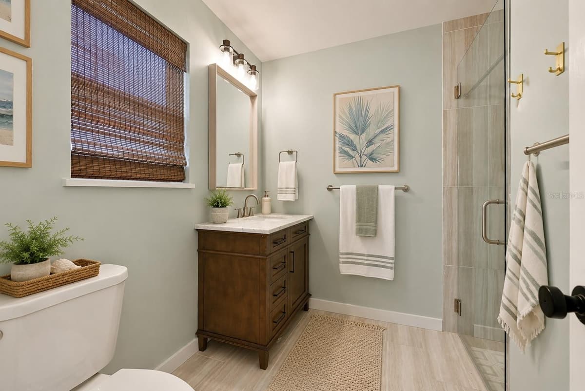 12999 INDIAN ROCKS ROAD — photo 31 of 54