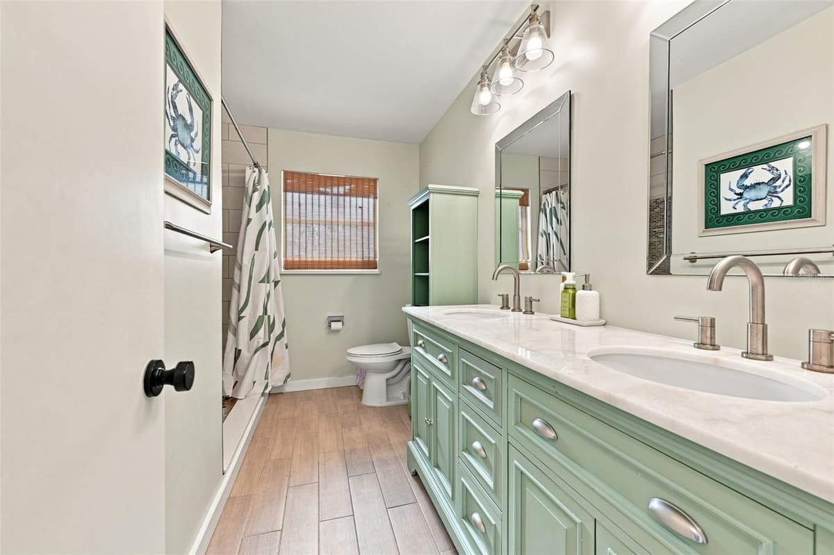 12999 INDIAN ROCKS ROAD — photo 43 of 54