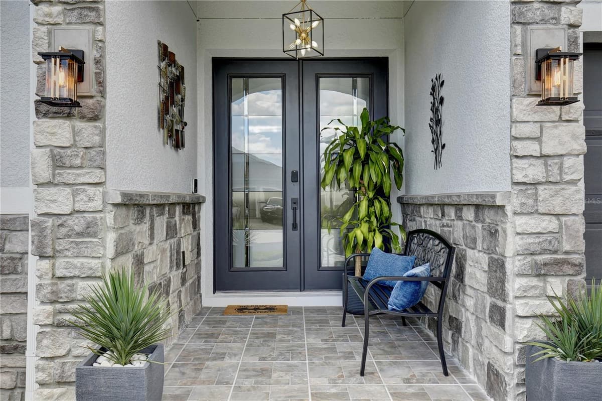 4515 LIONS GATE AVENUE — photo 5 of 73