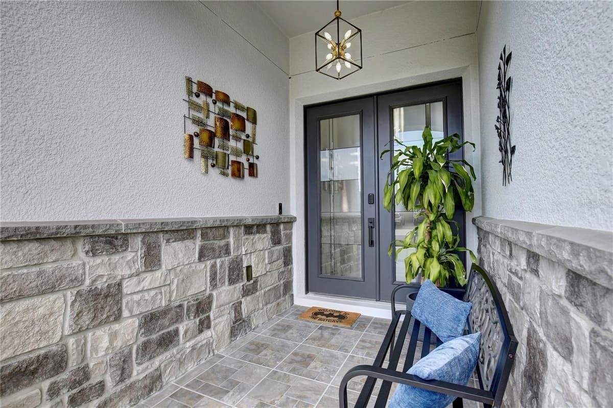 4515 LIONS GATE AVENUE — photo 6 of 73