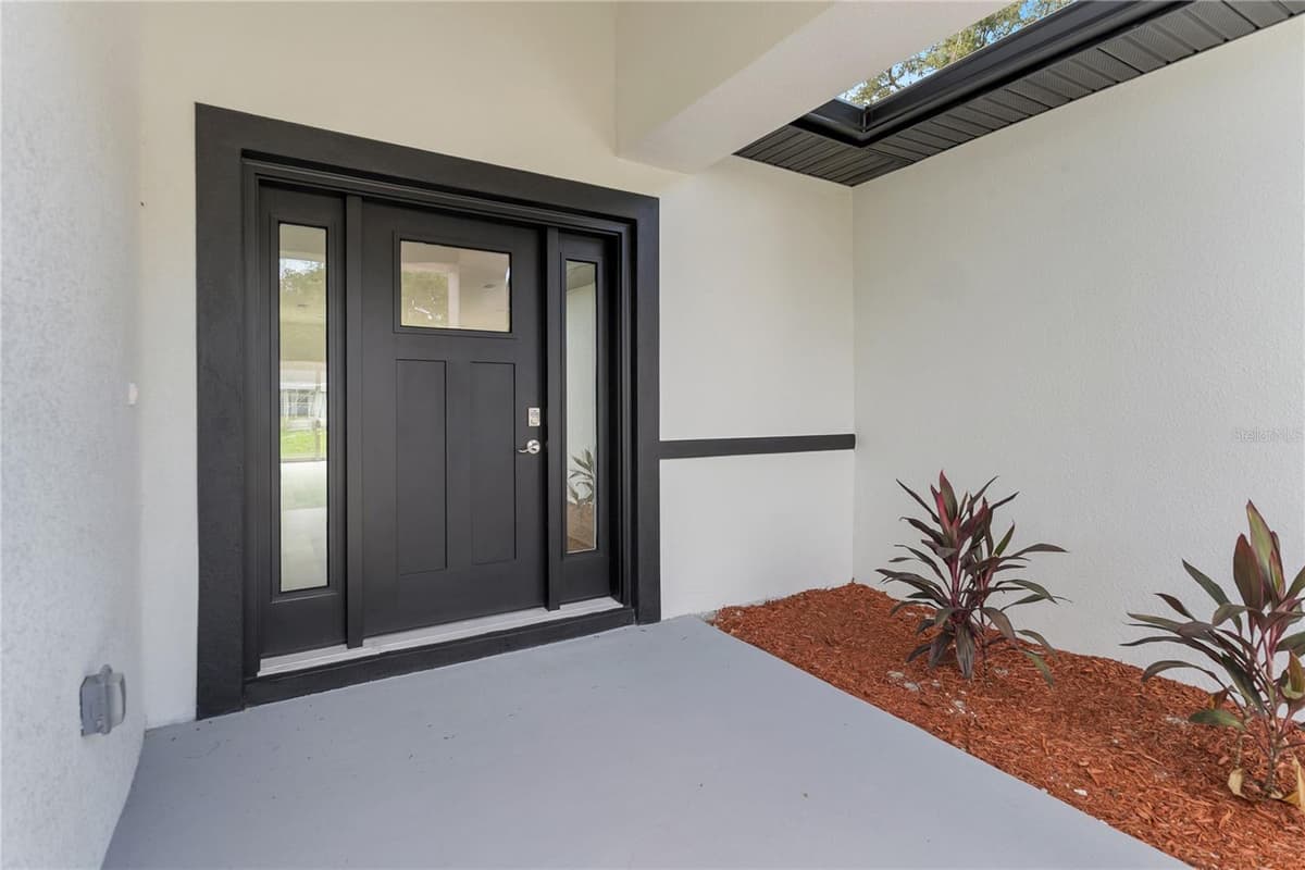 490 CAROLINA AVENUE — photo 4 of 36